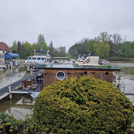 Botel Rizal *